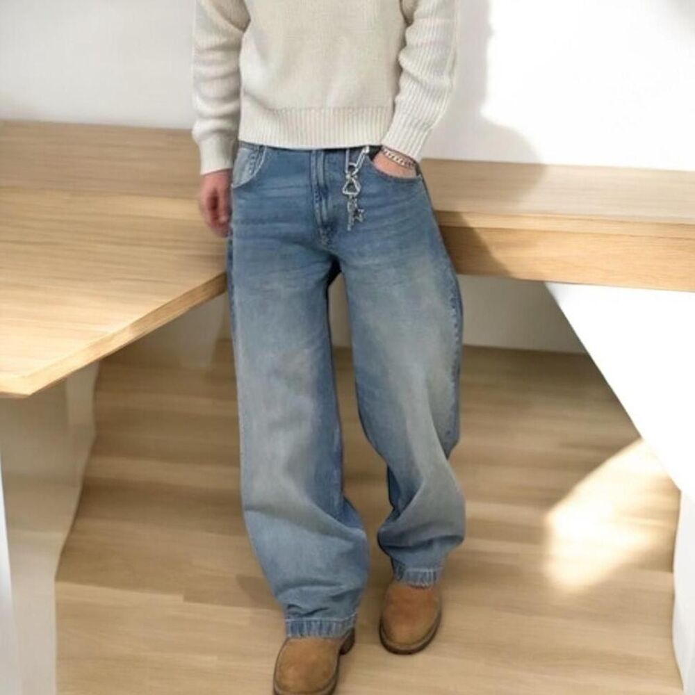 Bershka Men's Blue Jeans